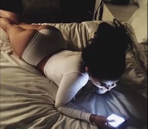 TropaRomeu Feat Nadzy – Boca Do Mundo TropaRomeu Feat Nadzy - Boca Do Mundo