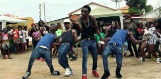 Os Detroia – Bela (Não Faz Isso) Os Detroia - Bela (Não Faz Isso)