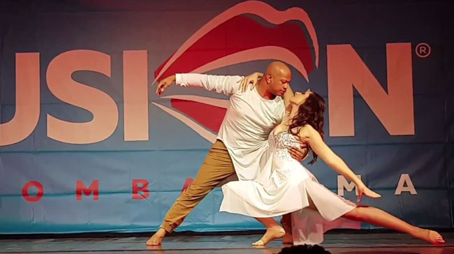 Kizomba romantica show Edo & Denise Roma